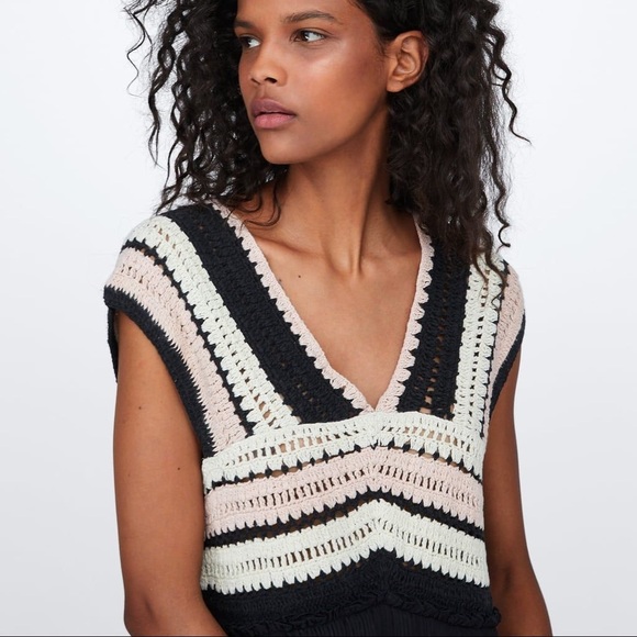 Zara Crochet Trim Black Dress - Picture 3 of 12